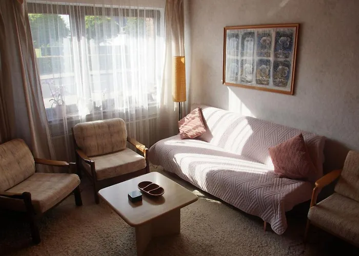 Apartman Haus Mit Garten *